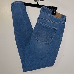American Eagle Size 6 Jeans